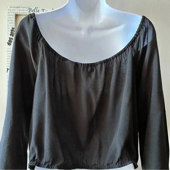 TOBI Black Cropped Wrap Top Size L - Picture 7 of 9